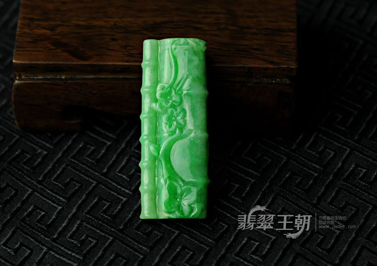 https://jdimg.jaadee.net//images/201104/goods_img/5058_P_1302129385347.jpg