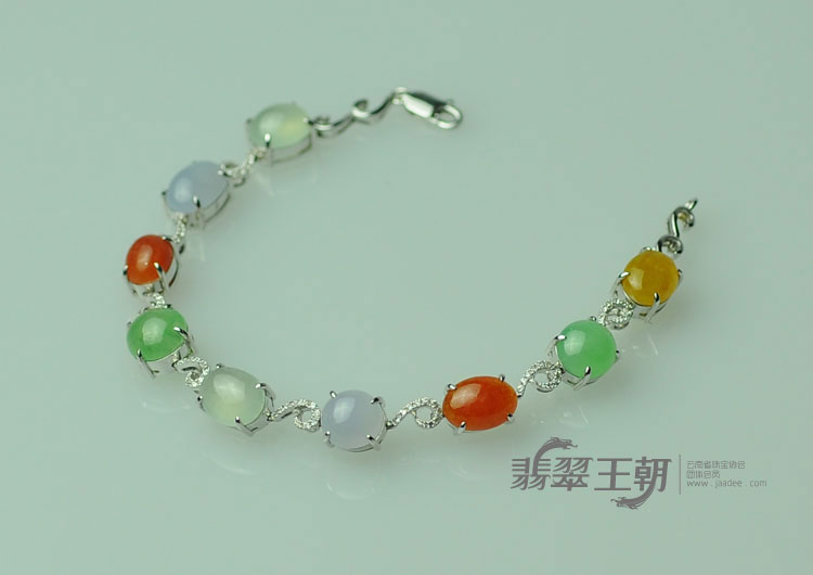 冰种三彩缅甸翡翠手链