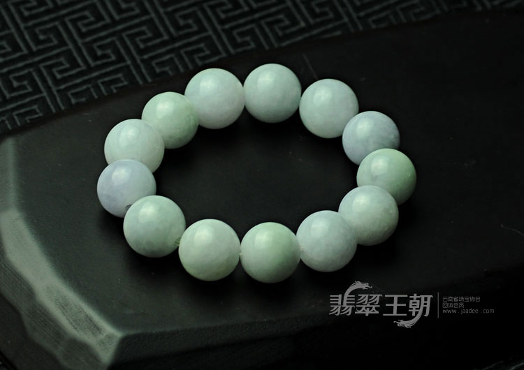 https://jdimg.jaadee.net//images/201104/goods_img/5075_P_1302285256544.jpg