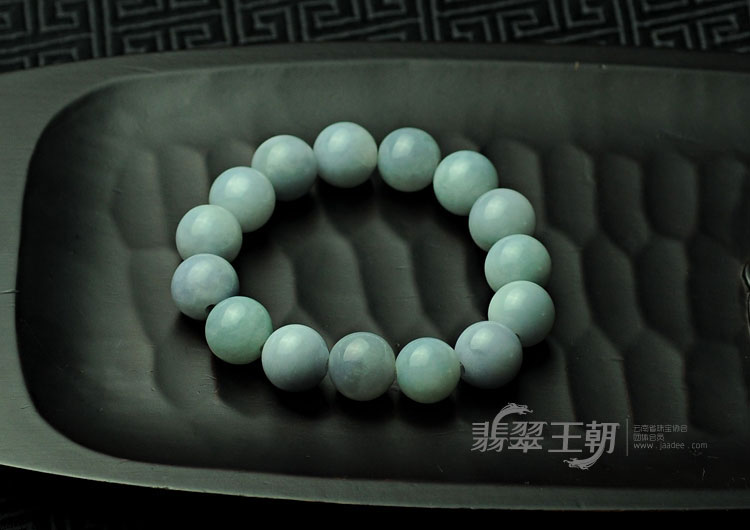 https://jdimg.jaadee.net//images/201104/goods_img/5079_P_1302285870298.jpg
