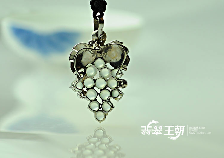 https://jdimg.jaadee.net//images/201104/goods_img/5101_P_1302298350100.jpg