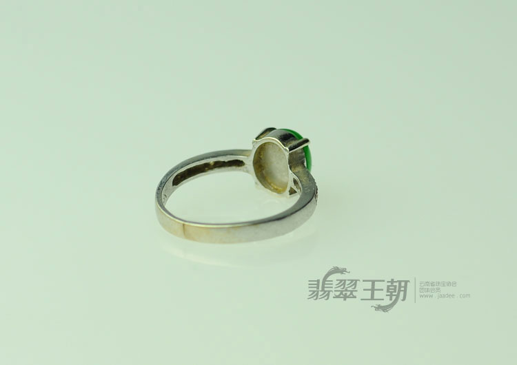 https://jdimg.jaadee.net//images/201104/goods_img/5104_P_1302299171920.jpg