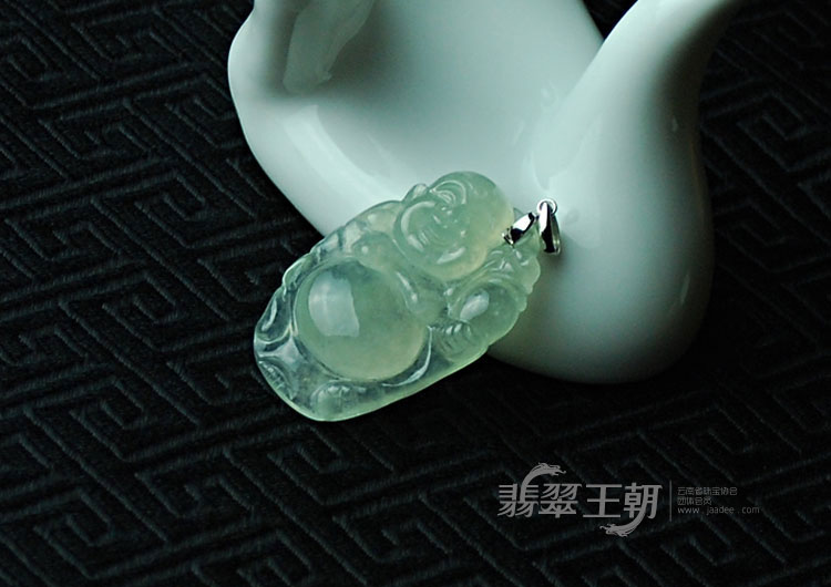 https://jdimg.jaadee.net//images/201104/goods_img/5130_P_1302546773077.jpg