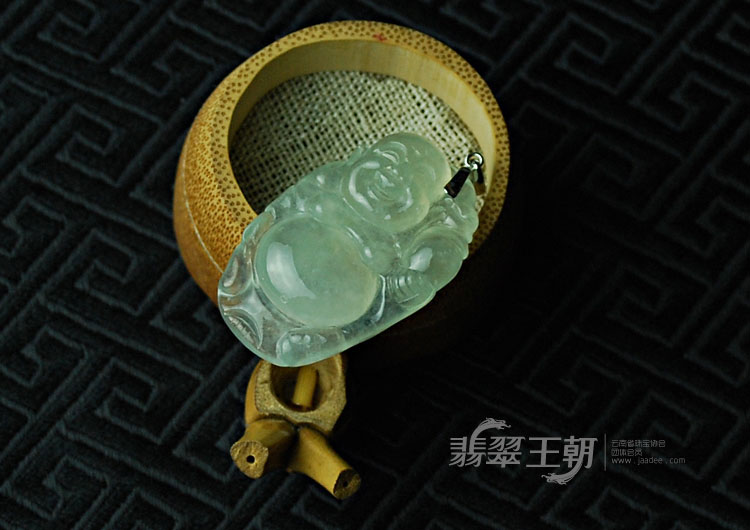 https://jdimg.jaadee.net//images/201104/goods_img/5130_P_1302546774982.jpg