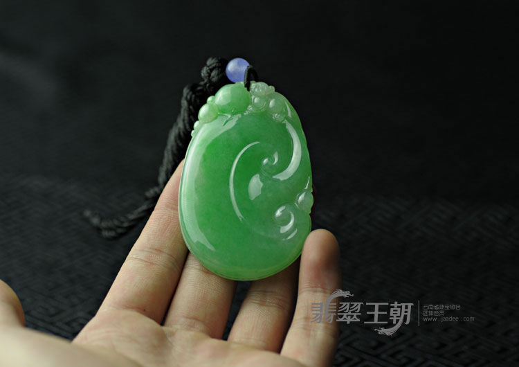 https://jdimg.jaadee.net//images/201104/goods_img/5137_P_1302548473452.jpg