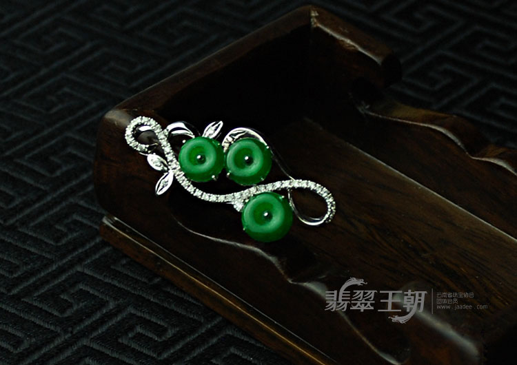 https://jdimg.jaadee.net//images/201104/goods_img/5146_P_1302559513620.jpg