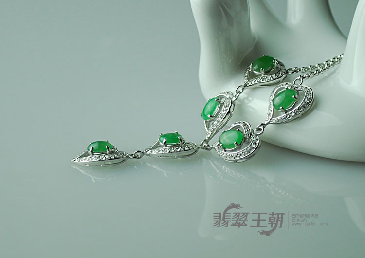 https://jdimg.jaadee.net//images/201104/goods_img/5151_P_1302561583785.jpg
