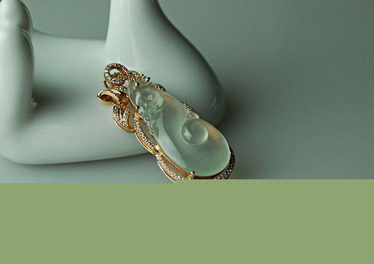https://jdimg.jaadee.net//images/201104/goods_img/5165_P_1302640307711.jpg