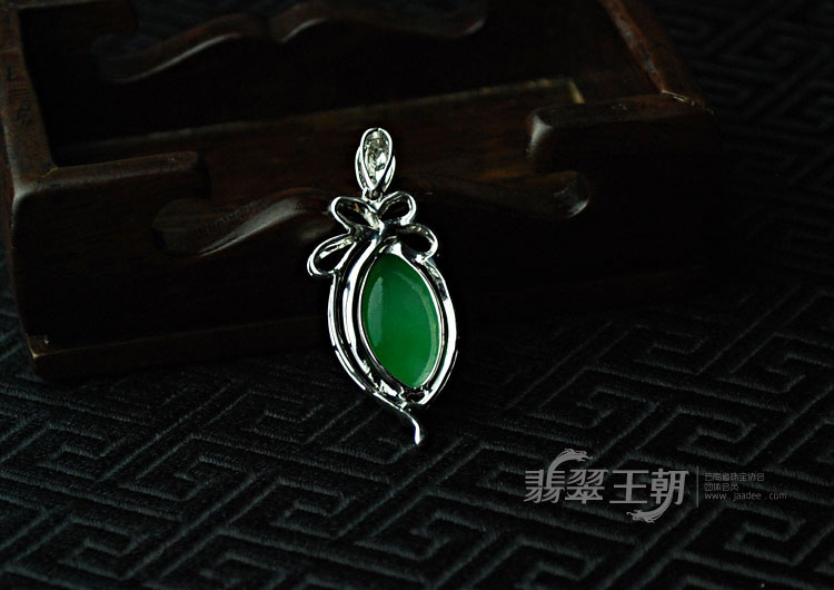 https://jdimg.jaadee.net//images/201104/goods_img/5167_P_1302715488213.jpg