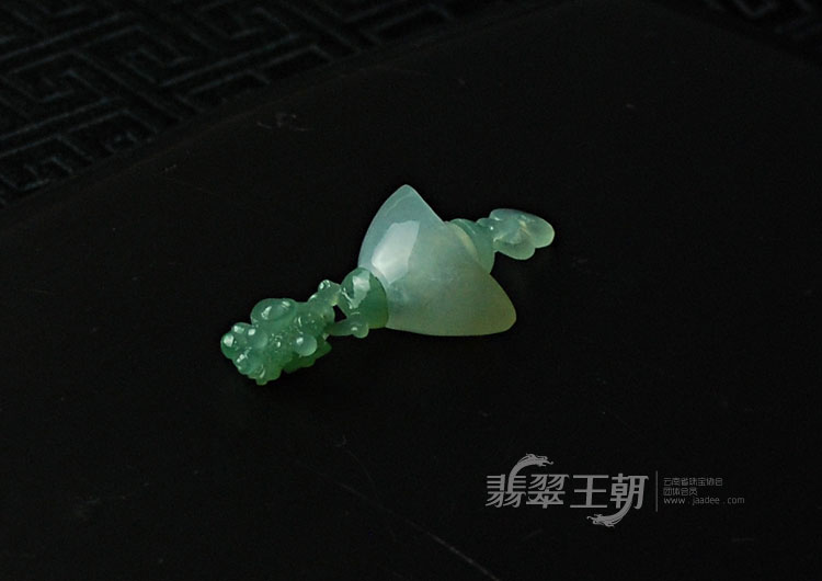 https://jdimg.jaadee.net//images/201104/goods_img/5230_P_1303068114840.jpg