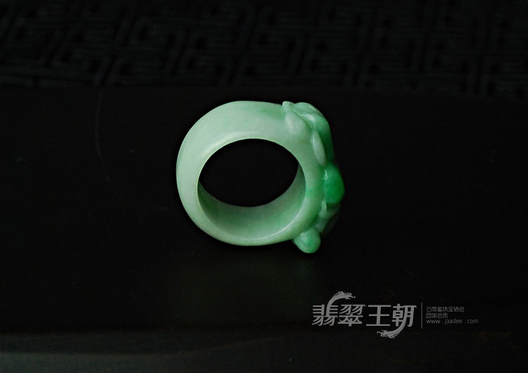 https://jdimg.jaadee.net//images/201104/goods_img/5243_P_1303072818546.jpg