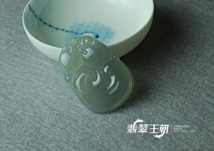 https://jdimg.jaadee.net//images/201104/goods_img/5254_P_1303077046971.jpg