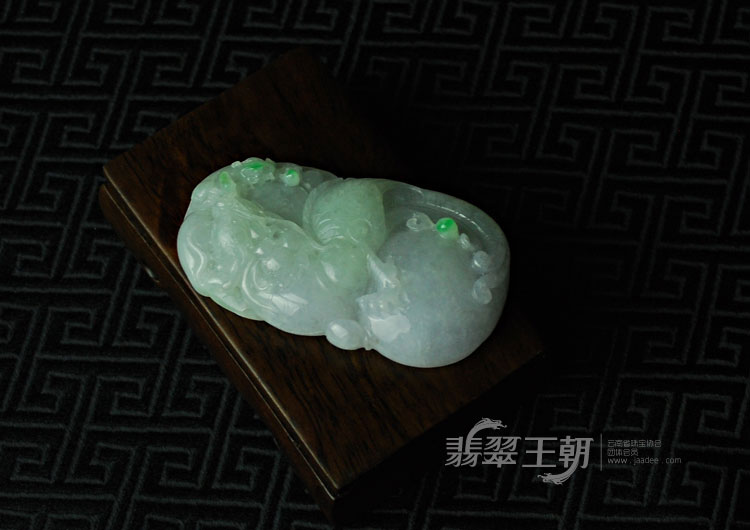 https://jdimg.jaadee.net//images/201104/goods_img/5257_P_1303077873681.jpg
