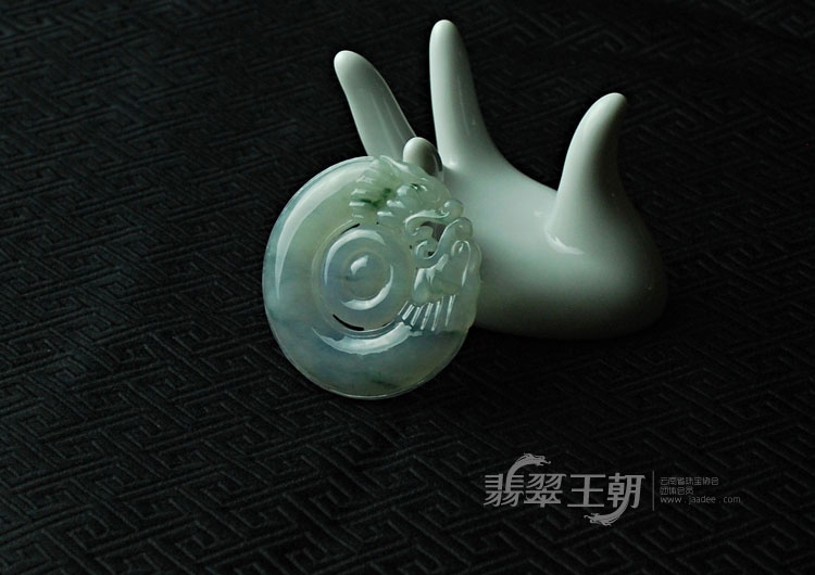 https://jdimg.jaadee.net//images/201104/goods_img/5260_P_1303078434157.jpg