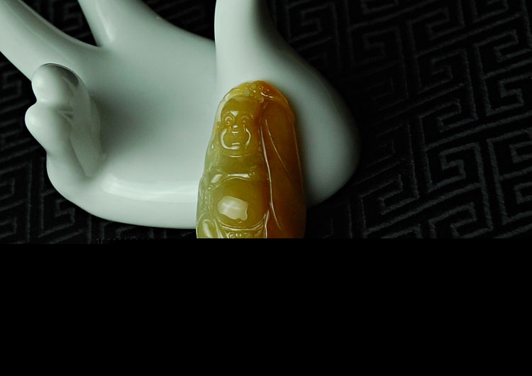 糯冰种红黄翡缅甸翡翠玉佛挂件
