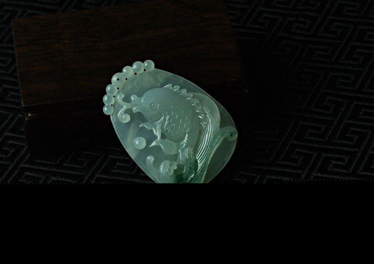糯冰种飘花缅甸翡翠鱼跃龙门挂件（一对）