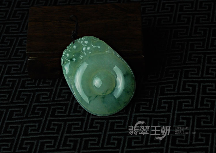 https://jdimg.jaadee.net//images/201104/goods_img/5270_P_1303081005580.jpg
