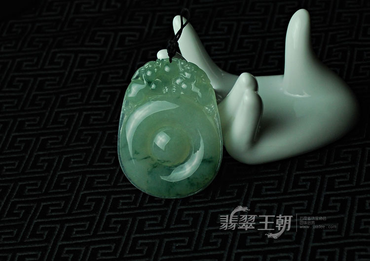 https://jdimg.jaadee.net//images/201104/goods_img/5270_P_1303081006370.jpg
