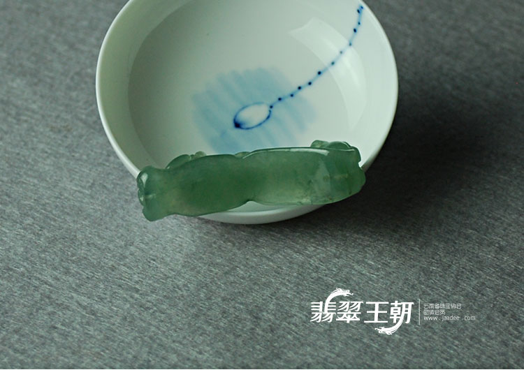 https://jdimg.jaadee.net//images/201104/goods_img/5299_P_1303349285485.jpg