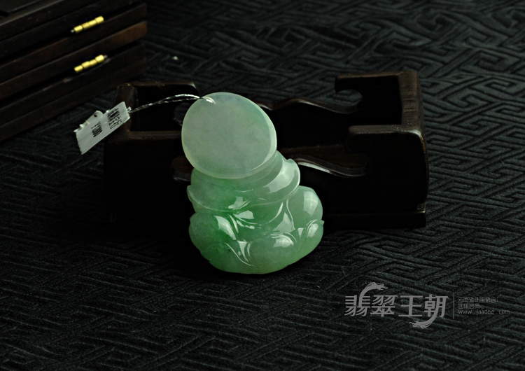 https://jdimg.jaadee.net//images/201104/goods_img/5357_P_1303505080808.jpg