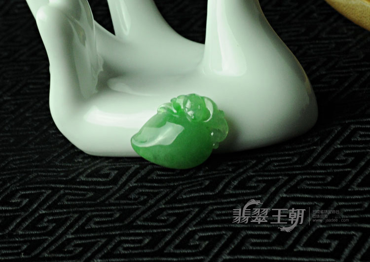 https://jdimg.jaadee.net//images/201104/goods_img/5390_P_1303515691260.jpg