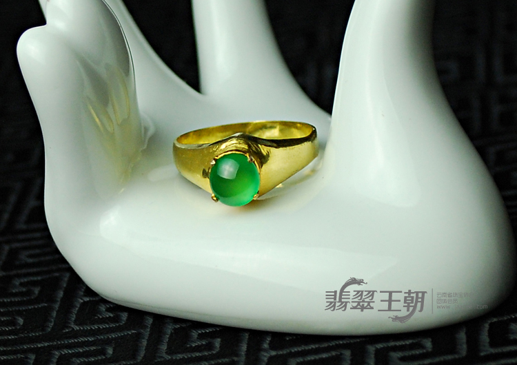 冰玻种阳绿满绿缅甸翡翠戒面