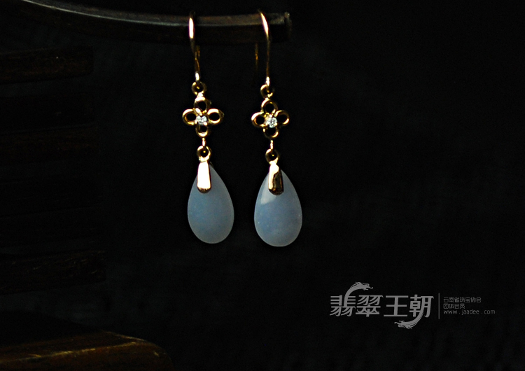 https://jdimg.jaadee.net//images/201104/goods_img/5411_P_1303677985256.jpg