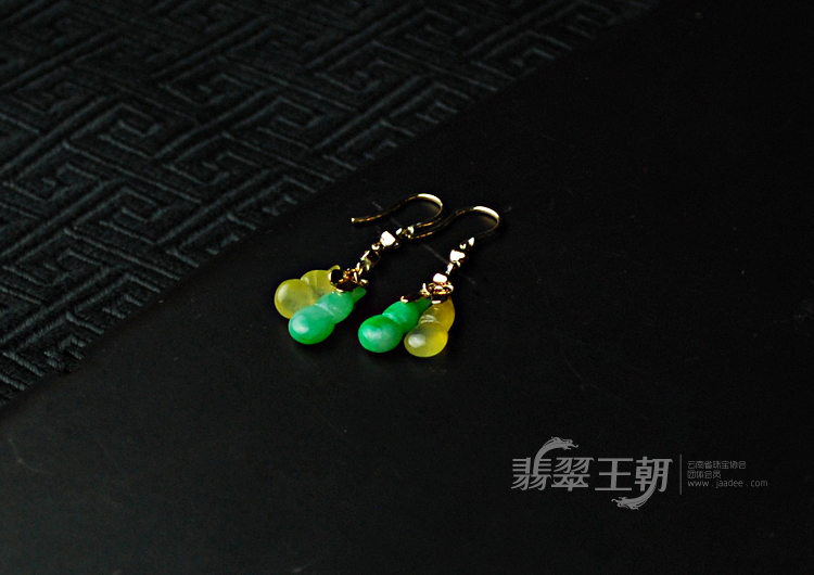 https://jdimg.jaadee.net//images/201104/goods_img/5412_P_1303678367221.jpg