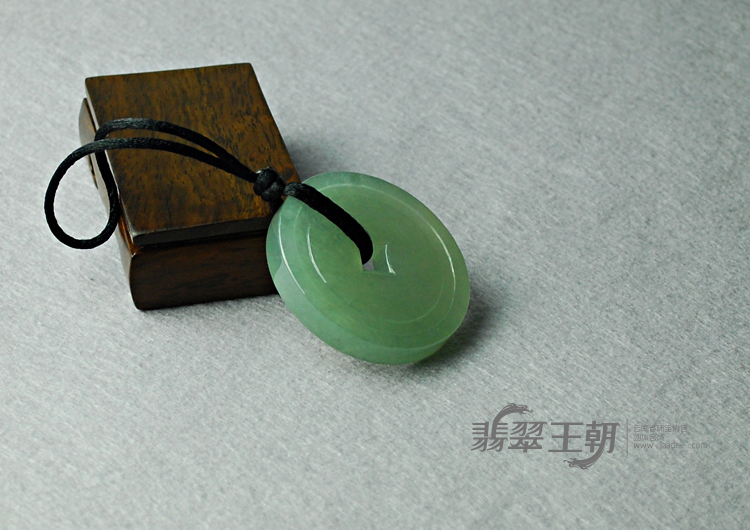https://jdimg.jaadee.net//images/201104/goods_img/5453_P_1303774395293.jpg