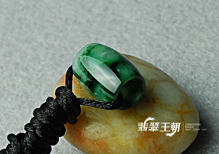 https://jdimg.jaadee.net//images/201104/goods_img/5463_P_1303930535001.jpg