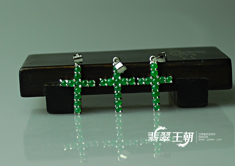 https://jdimg.jaadee.net//images/201104/goods_img/5464_P_1303930831285.jpg