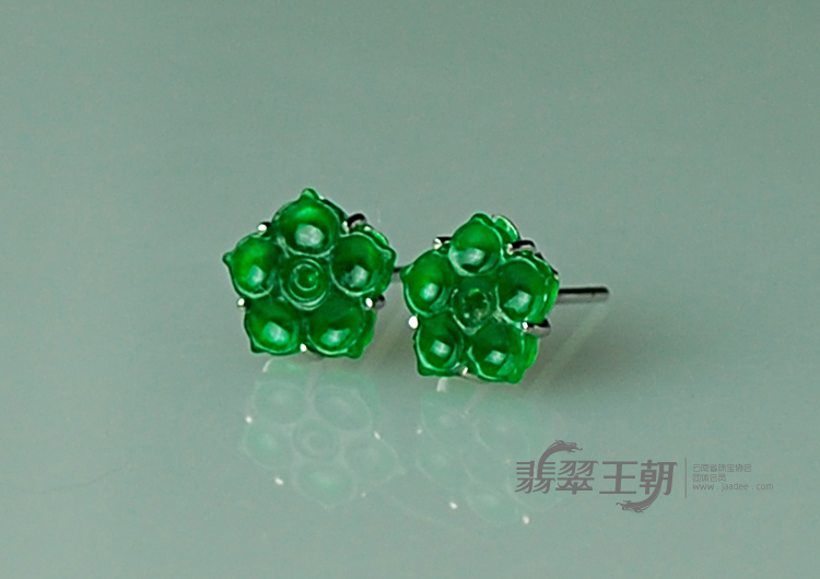 糯冰种高绿满绿花型925银镀白金缅甸翡翠耳钉