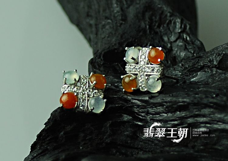 https://jdimg.jaadee.net//images/201104/goods_img/5467_P_1303931700550.jpg