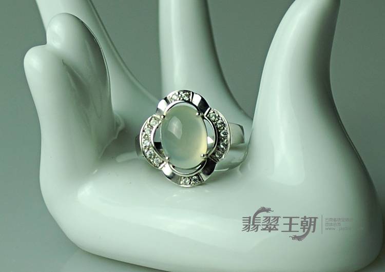 冰种包白金缅甸翡翠女戒
