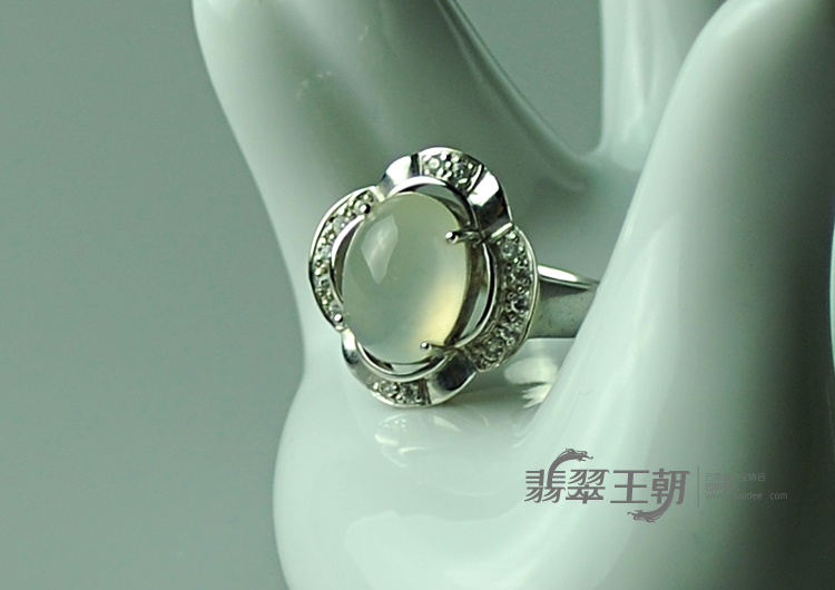 https://jdimg.jaadee.net//images/201104/goods_img/5475_P_1303940274966.jpg