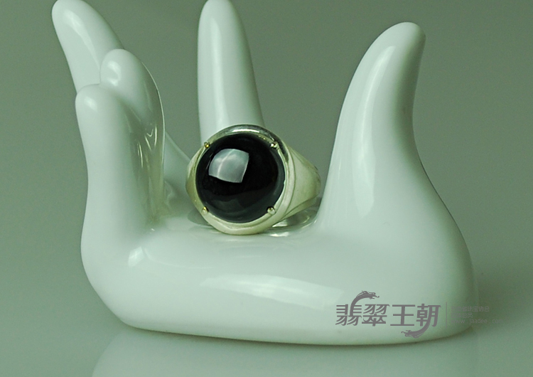 冰种墨翠缅甸翡翠戒面