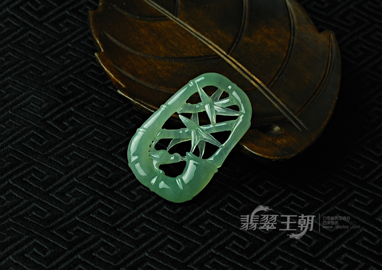 https://jdimg.jaadee.net//images/201105/goods_img/5533_P_1304453330092.jpg