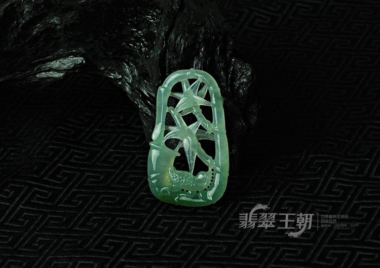 冰种晴水缅甸翡翠竹报平安挂件