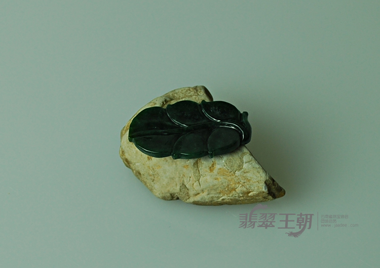 https://jdimg.jaadee.net//images/201105/goods_img/5566_P_1304540384515.jpg