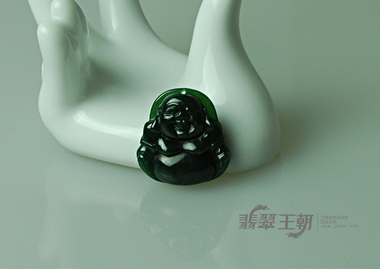 糯冰种墨翠缅甸翡翠玉佛挂件