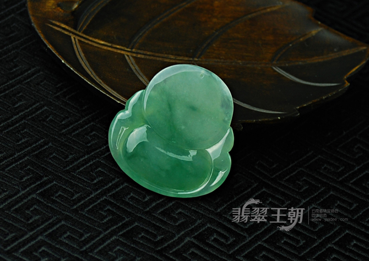https://jdimg.jaadee.net//images/201105/goods_img/5580_P_1304617731366.jpg