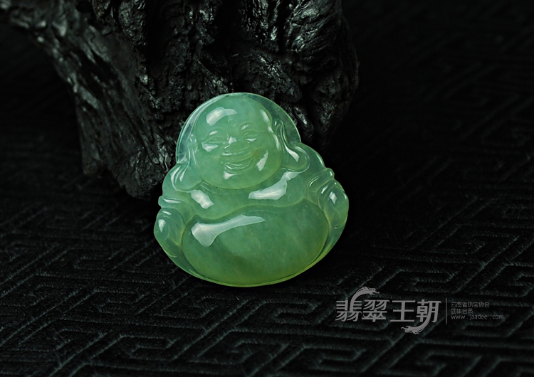 糯冰种晴水缅甸翡翠玉佛挂件