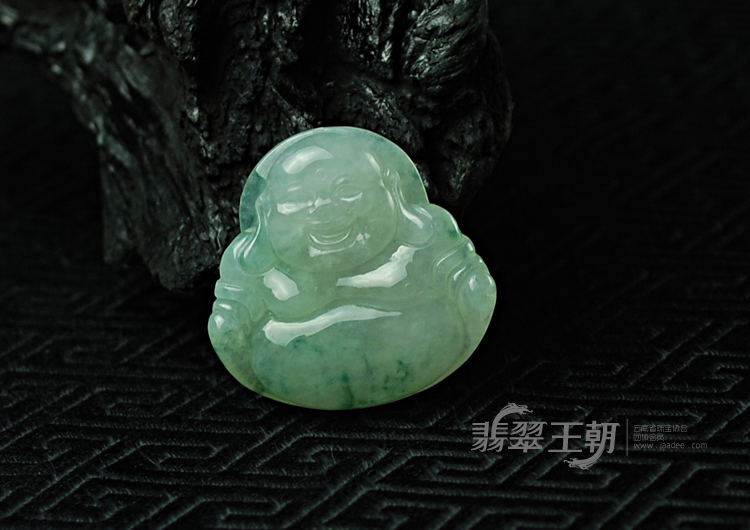 糯冰种飘花缅甸翡翠玉佛挂件