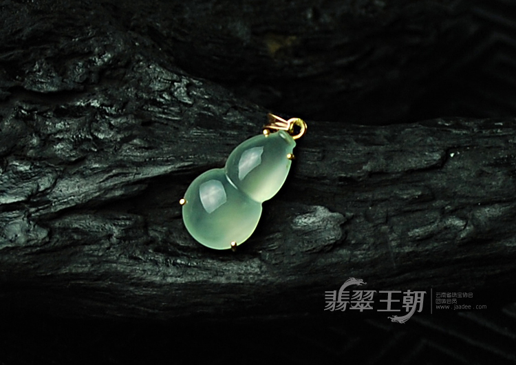 https://jdimg.jaadee.net//images/201105/goods_img/5600_P_1304629591071.jpg
