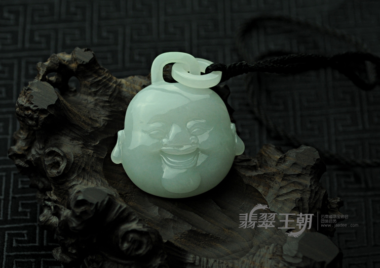 糯冰种缅甸翡翠双面佛头挂件