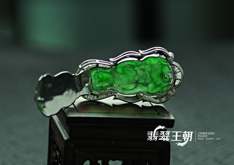 https://jdimg.jaadee.net//images/201105/goods_img/5683_P_1305083749065.jpg