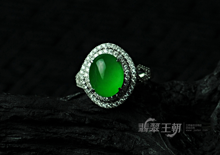 【金玉良缘】玻璃种正阳绿满绿缅甸翡翠包白金戒指