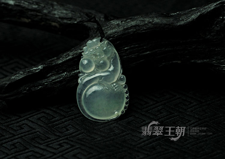 冰玻种缅甸翡翠福禄寿挂件