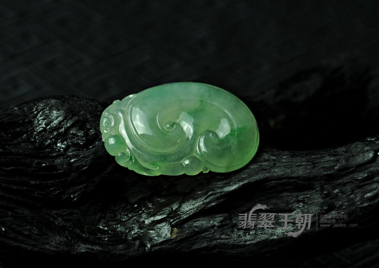 https://jdimg.jaadee.net//images/201105/goods_img/5701_P_1305142227739.jpg