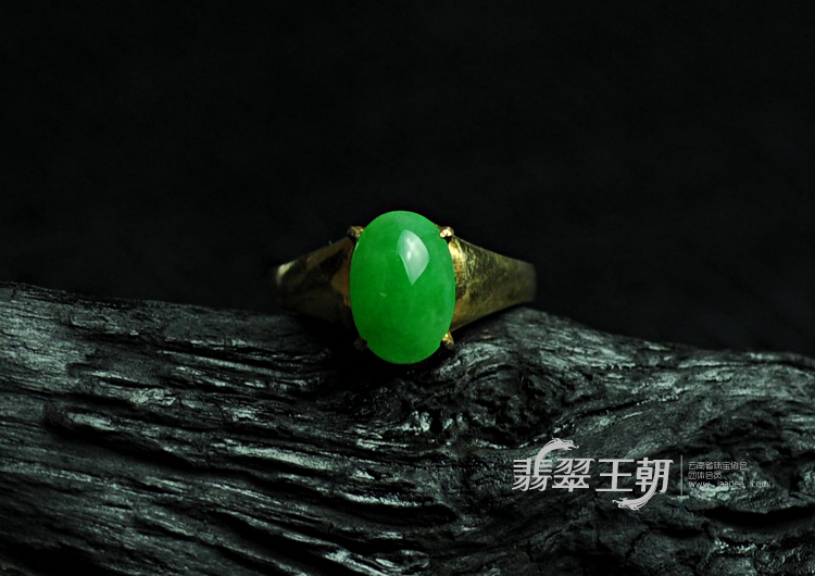 冰种正阳绿满绿缅甸翡翠戒面（单价）